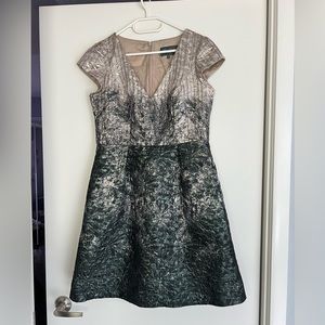 Elegant Theia Cocktail Dress - Size 6